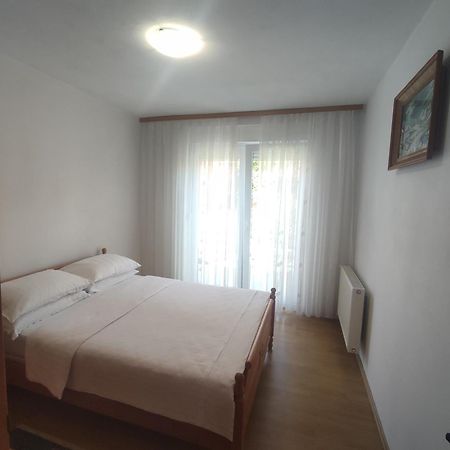 Apartman Bor 리브노 외부 사진