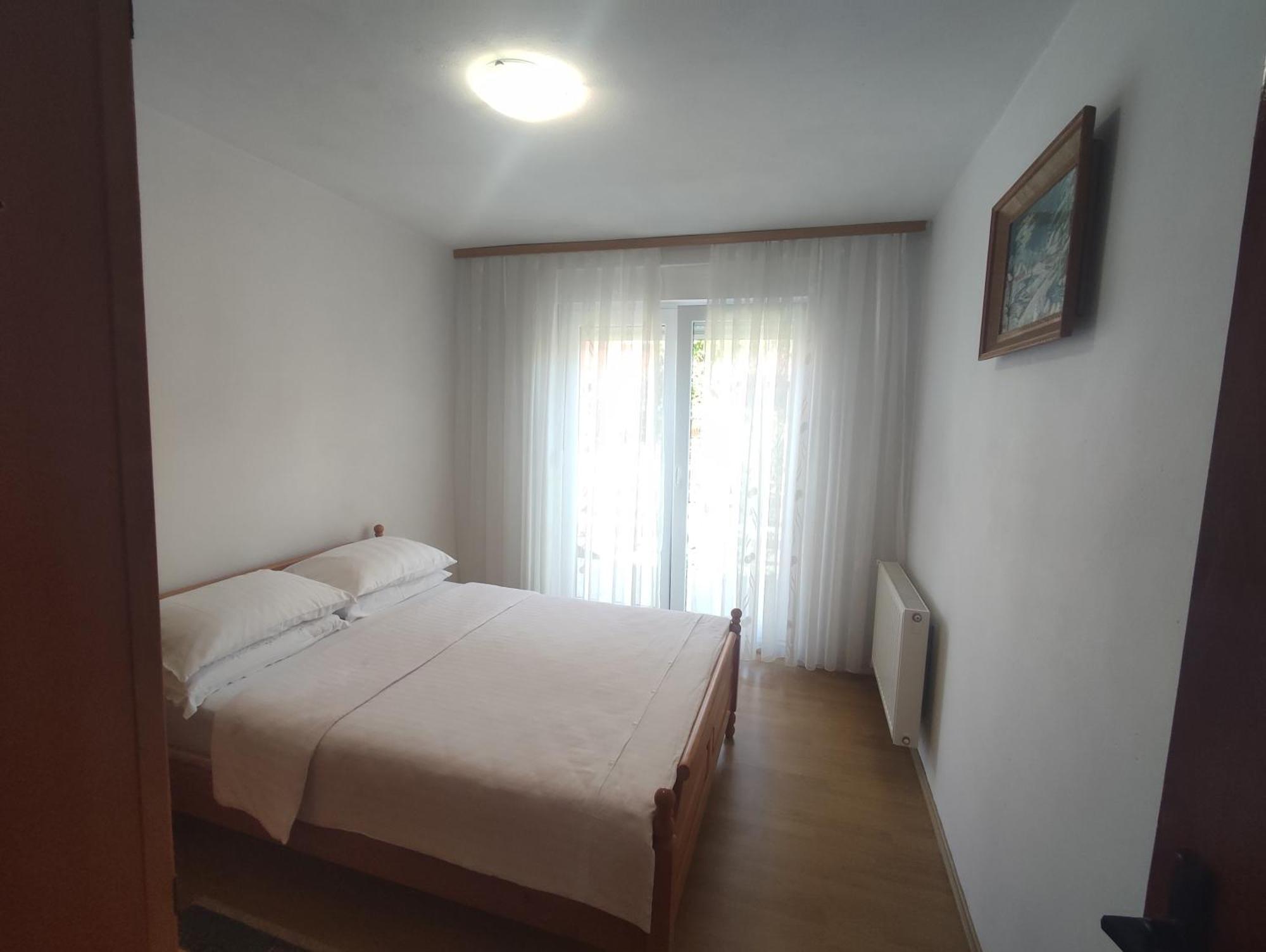 Apartman Bor 리브노 외부 사진